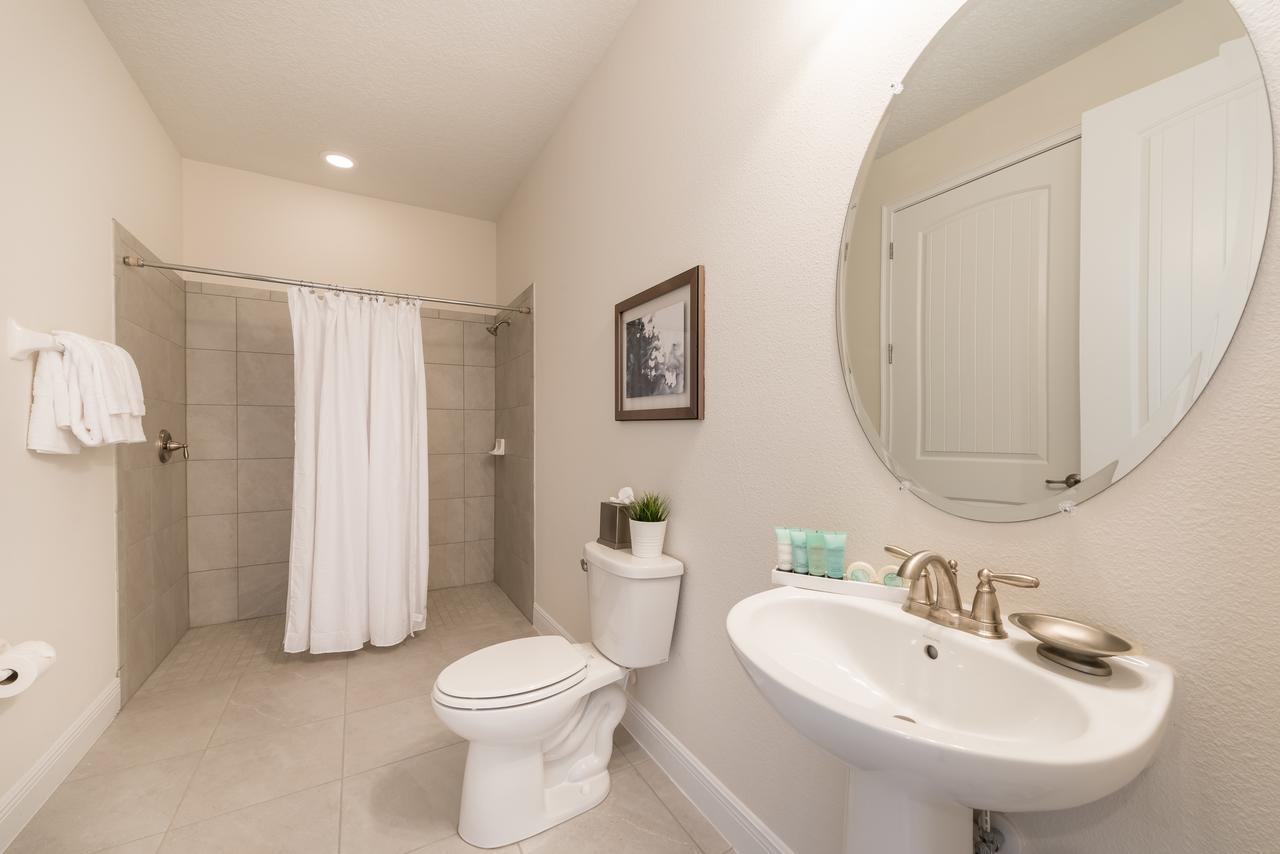 Fabulous Home By Rentyl Near Disney With Private Pool, Movie Room, Themed Rooms & Resort Amenities At Encore Resort - 360B オーランド エクステリア 写真
