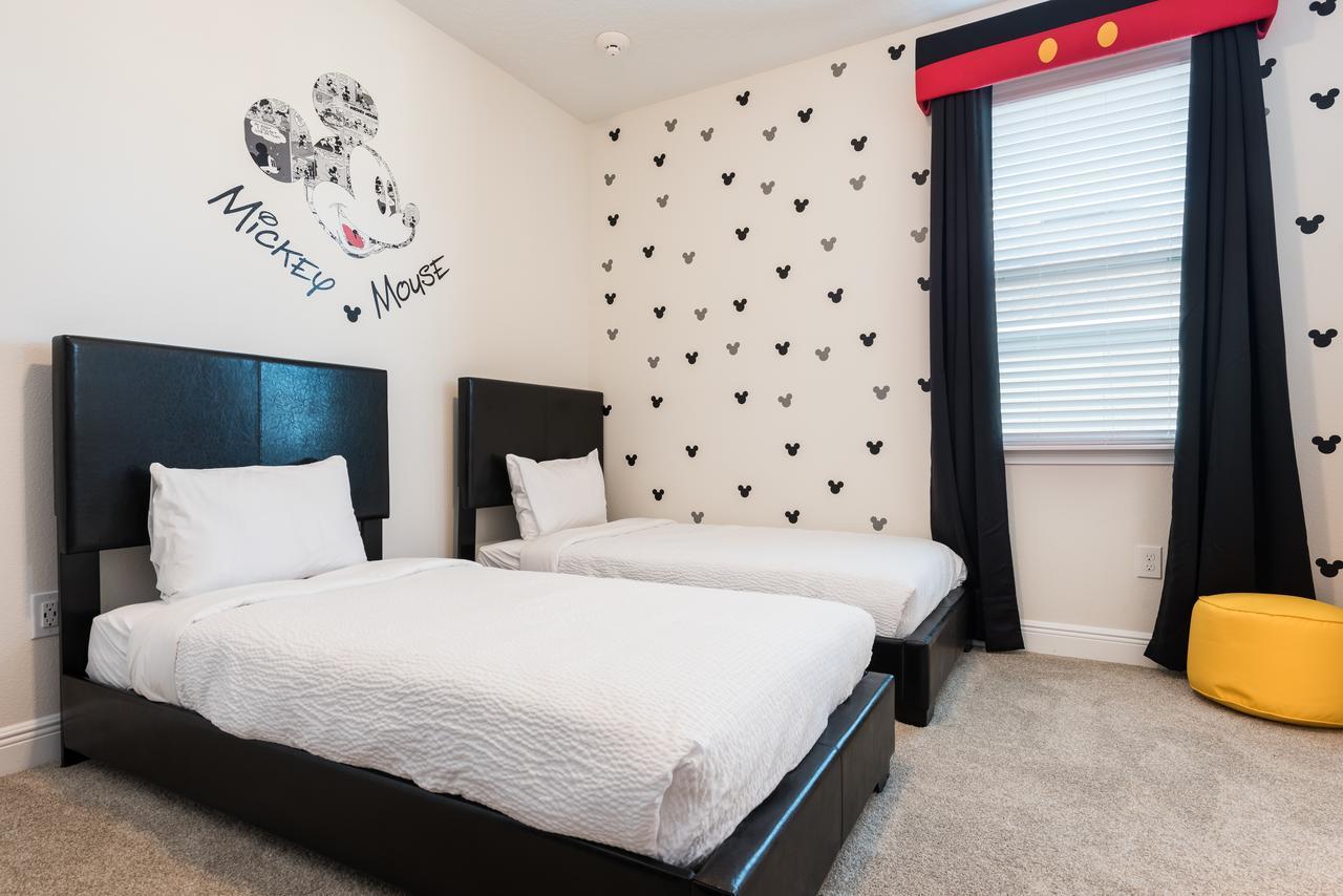 Fabulous Home By Rentyl Near Disney With Private Pool, Movie Room, Themed Rooms & Resort Amenities At Encore Resort - 360B オーランド エクステリア 写真