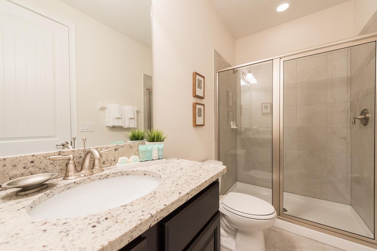 Fabulous Home By Rentyl Near Disney With Private Pool, Movie Room, Themed Rooms & Resort Amenities At Encore Resort - 360B オーランド エクステリア 写真