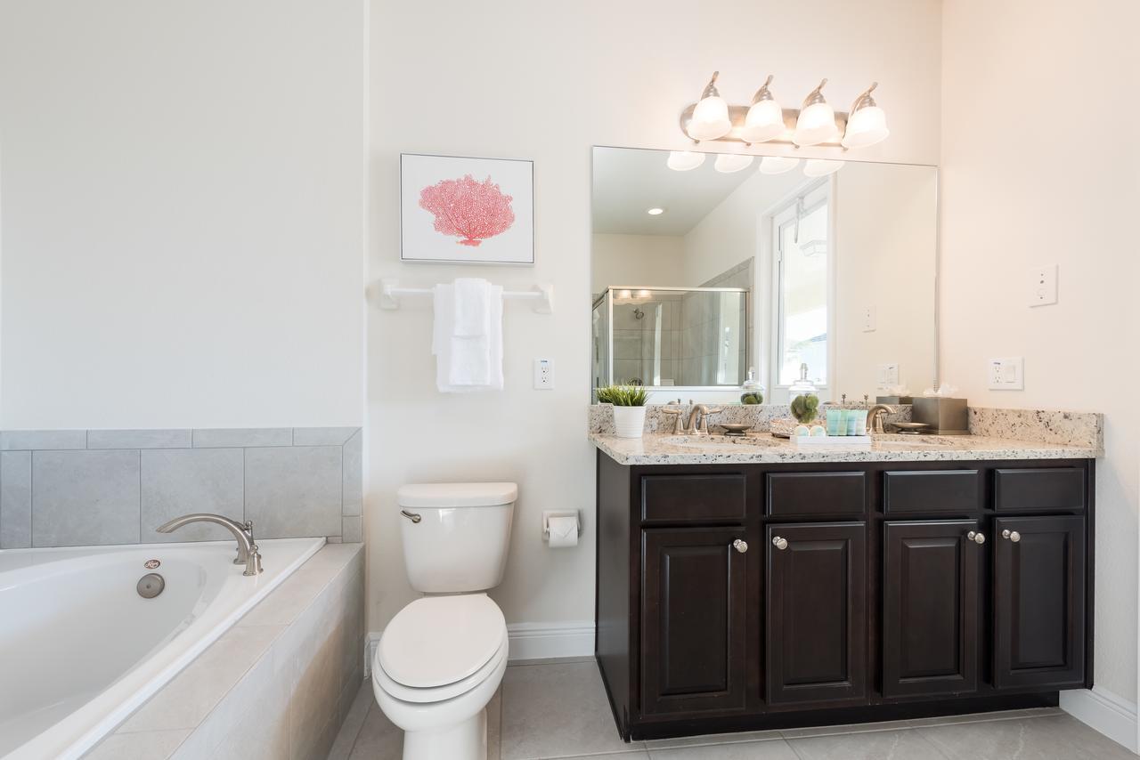 Fabulous Home By Rentyl Near Disney With Private Pool, Movie Room, Themed Rooms & Resort Amenities At Encore Resort - 360B オーランド エクステリア 写真